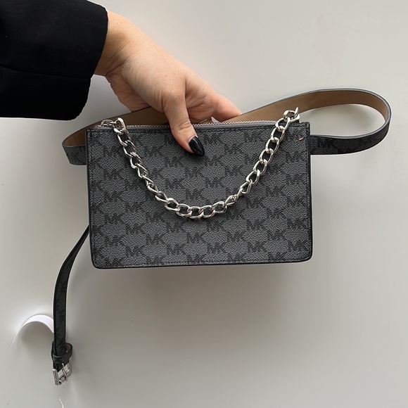 Authentic MK Fanny Pack. 41in long belt - Picture 6 of 12